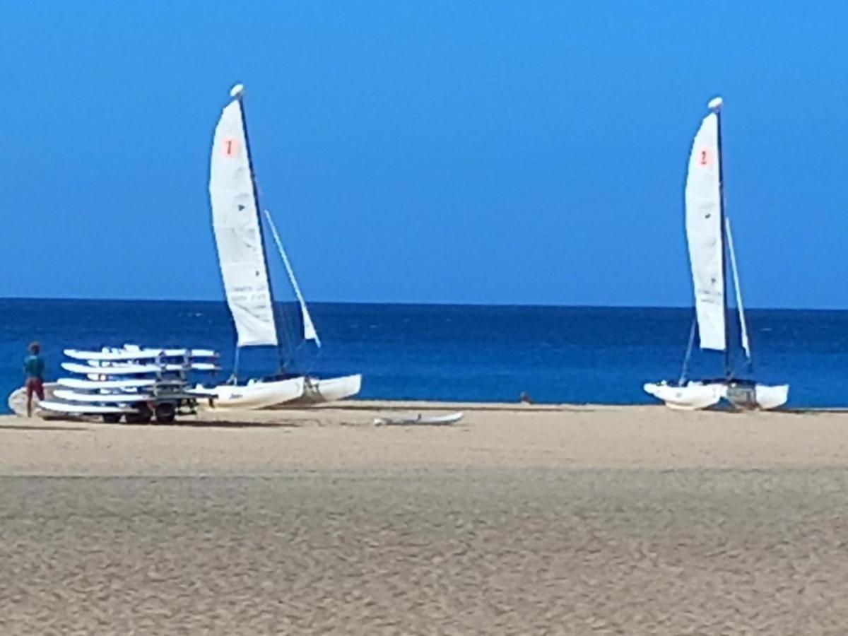 Sol Y Sal Con Vista A La Piscina (Adults Only) Corralejo Ngoại thất bức ảnh