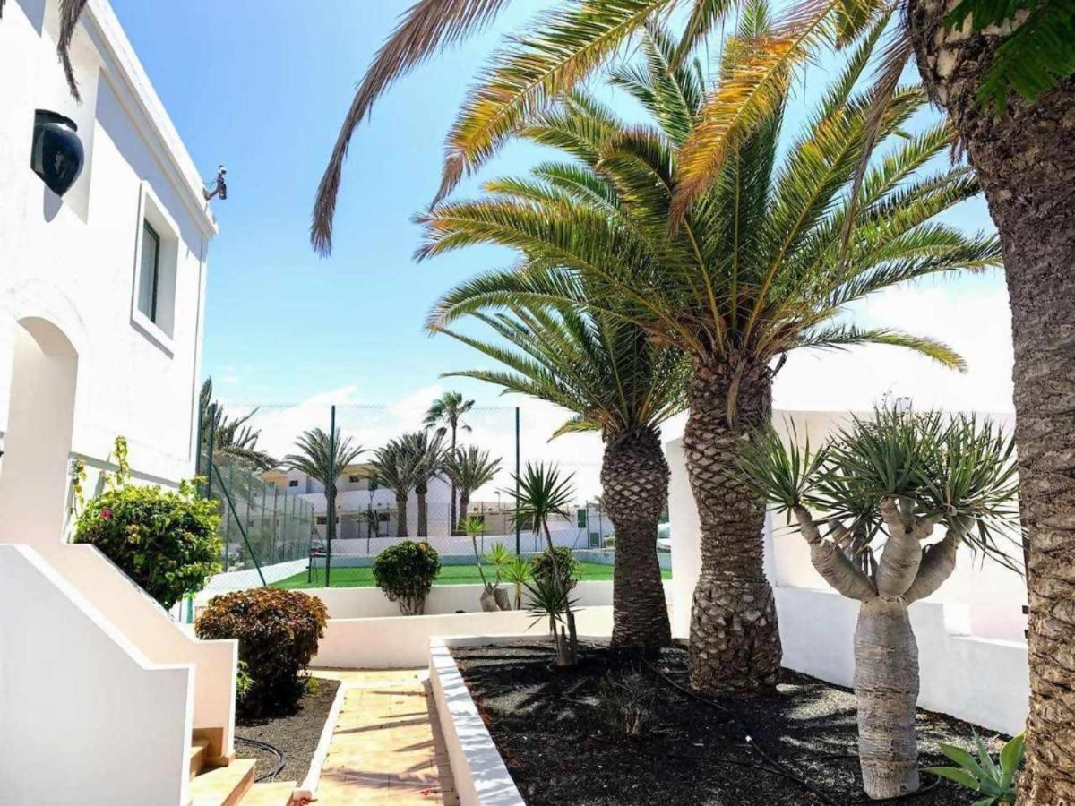 Sol Y Sal Con Vista A La Piscina (Adults Only) Corralejo Ngoại thất bức ảnh