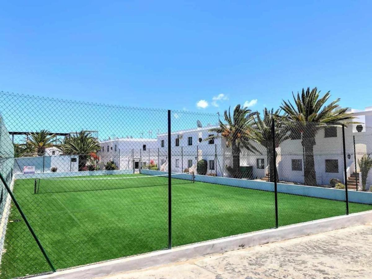Sol Y Sal Con Vista A La Piscina (Adults Only) Corralejo Ngoại thất bức ảnh