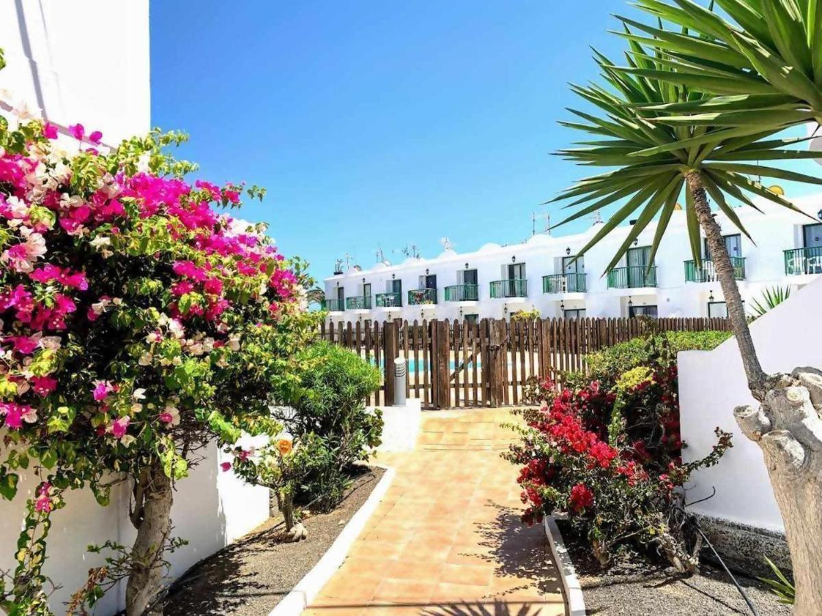 Sol Y Sal Con Vista A La Piscina (Adults Only) Corralejo Ngoại thất bức ảnh